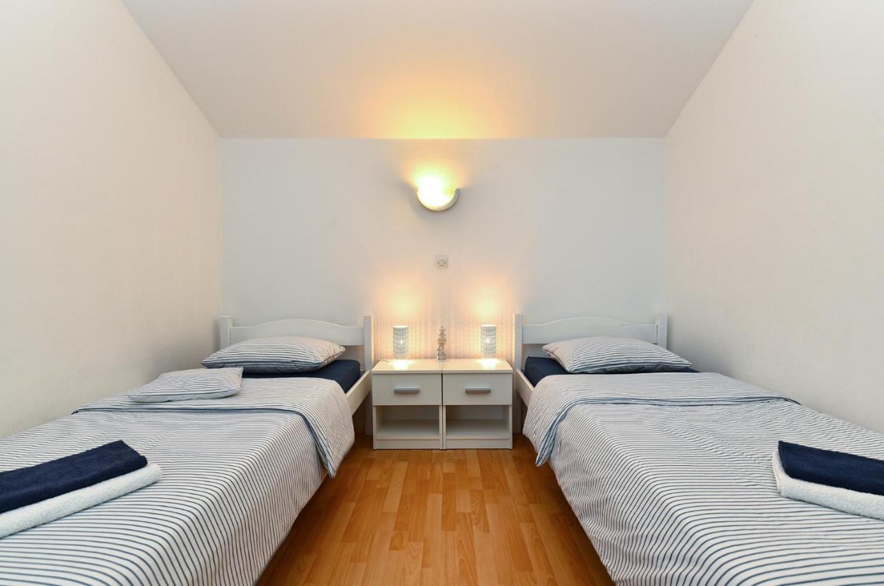Apartment Mladen 1860 メドゥリン エクステリア 写真